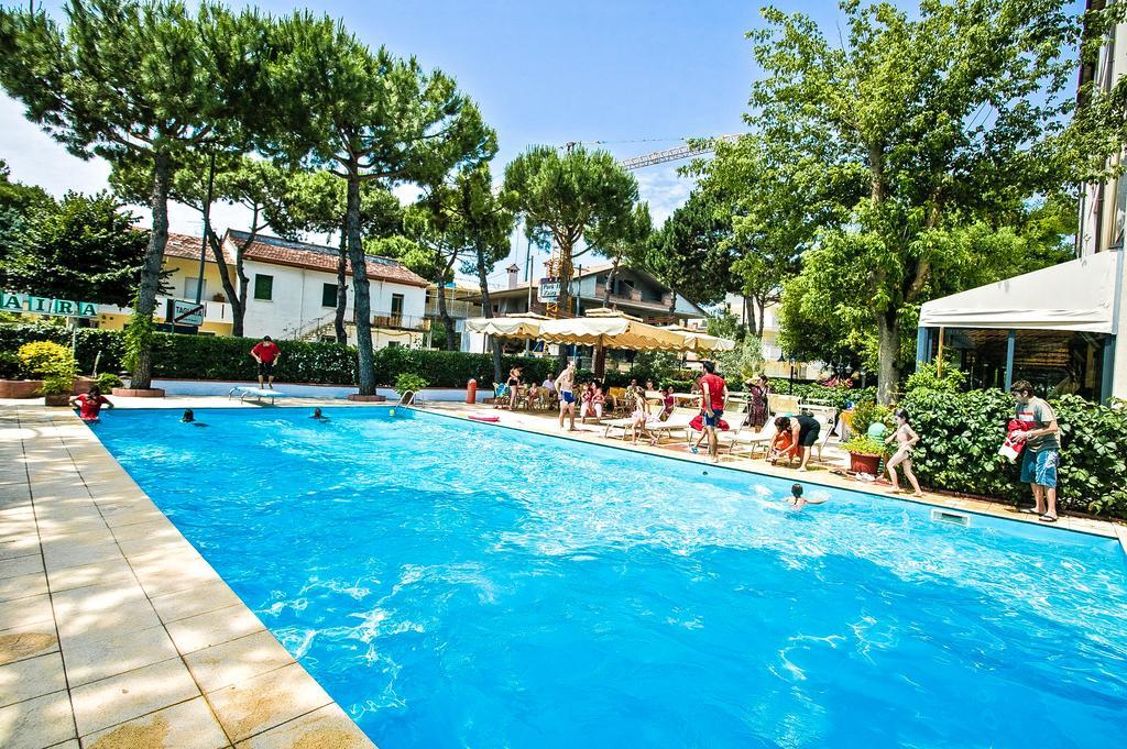 Park Hotel Zaira Cervia Kültér fotó