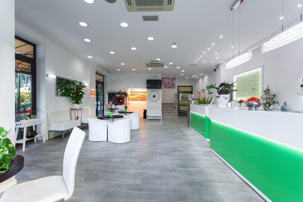 Park Hotel Zaira Cervia Kültér fotó